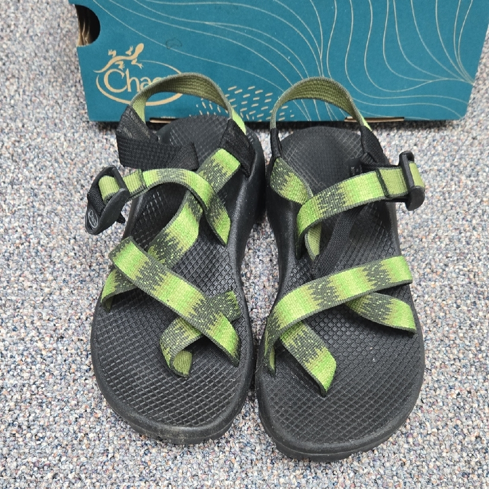 Chacos Ladie's Green and Black Outdoor Sandals